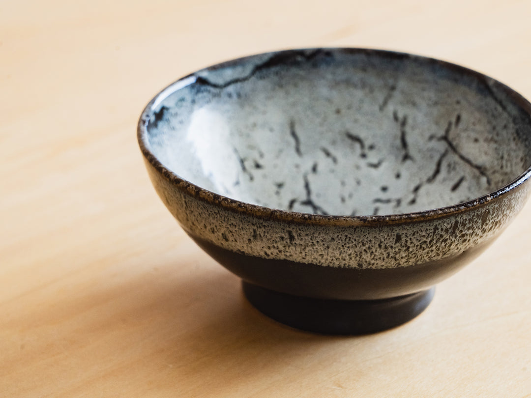 津軽千代造窯_なまこ釉ごはん茶碗 – 東北スタンダードマーケット