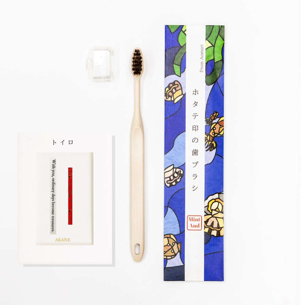 MintAnd_ホタテ印の歯ブラシ_津軽塗のステッカー「トイロ」 – 東北