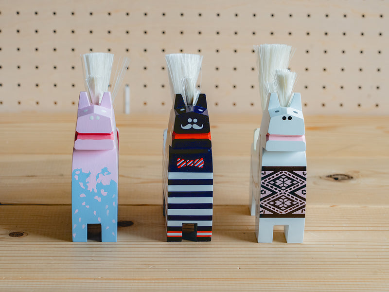 カネイリ×八幡馬_四季の八幡馬