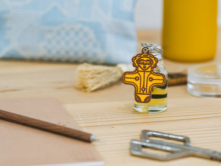 ￥3299＊８点 アムネシア 限定 ウキョウ　缶キーホルダー ポスカ ステッカー 東北づくし_ワッペンキーホルダー 青森のどぐう – 東北スタンダード