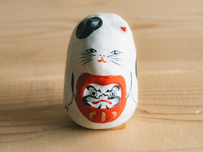 コシェルドゥ_【縁起物・お正月】_起き上がり人形 だるま猫