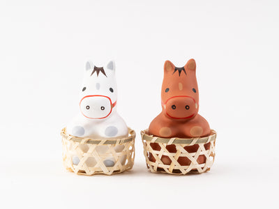 野沢民芸_【2026年干支人形】_かご入り馬