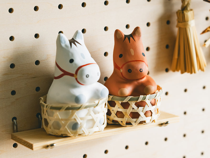 野沢民芸_【2026年干支人形】_かご入り馬