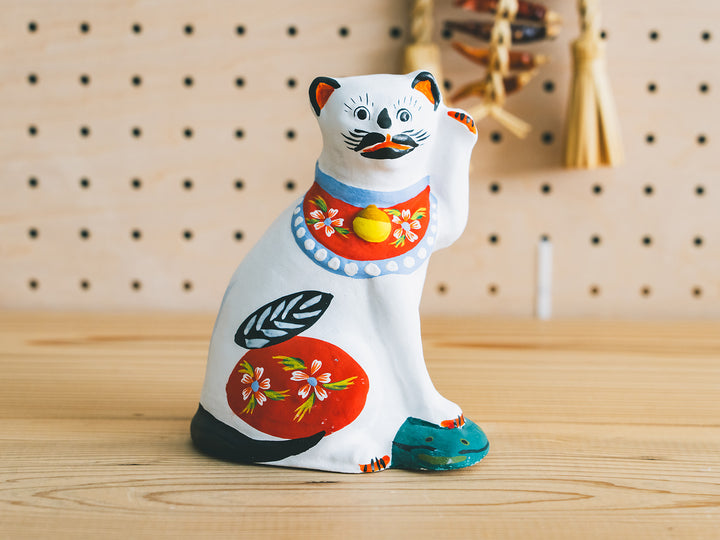 花巻人形工房_花巻人形 釜猫_鯰押さえ – 東北スタンダードマーケット