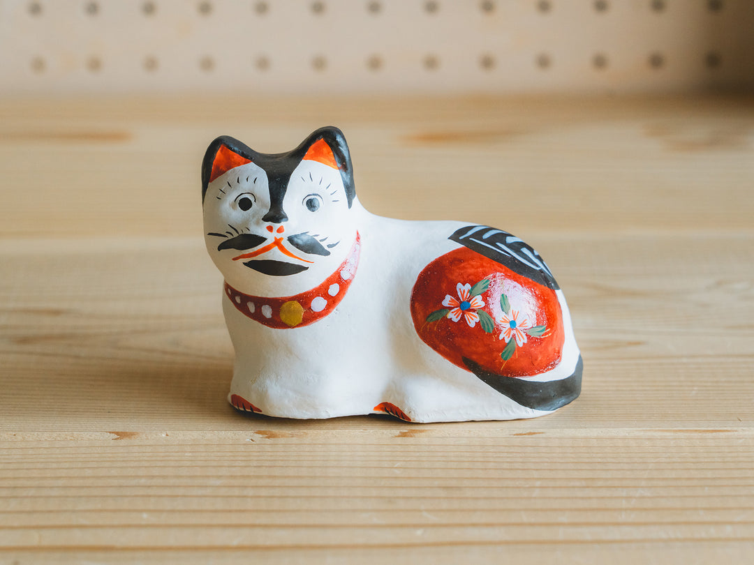 アウトレット品 花柄模様 猫足 キャビネット お祈りかえる付き♪ 完成品家具 DSC05706_92140f1c-53a0-44a3-
