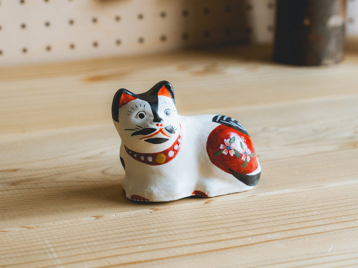 花巻人形工房_花巻人形 「釜猫(小)」 – 東北スタンダードマーケット