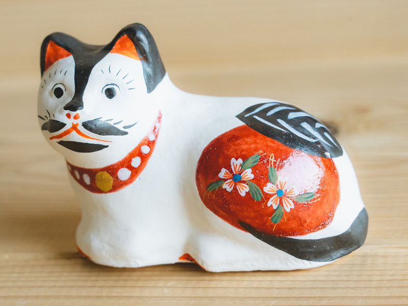 花巻人形工房_花巻人形 「釜猫(小)」 – 東北スタンダードマーケット