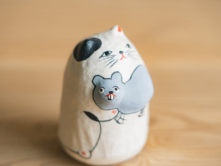 ビンテージ郷土玩具 花巻土人形  手描きの瞳やまつ毛、ヒゲ、色彩が芸術的な犬 博多人形 遊女 裏絵春画人形 まぐわい 裏隠し 浮世絵 美人物