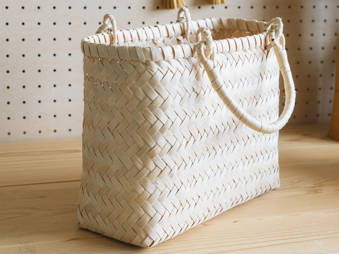 イタヤ細工　イタヤカエデ手提げ32.5x12高さ20 イタヤ細工のかごバッグ - ウェブショップ - jokogumo - よこぐも