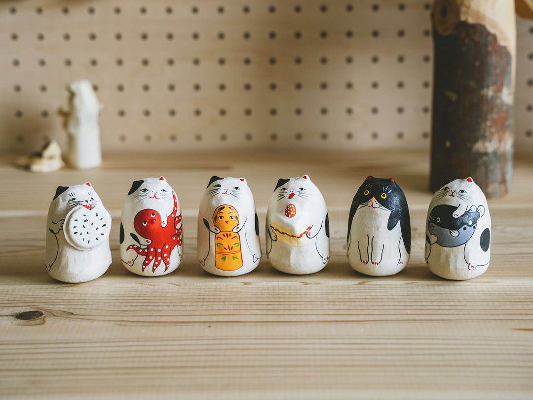 コシェルドゥ_起き上がり人形 多幸猫 – 東北スタンダードマーケット