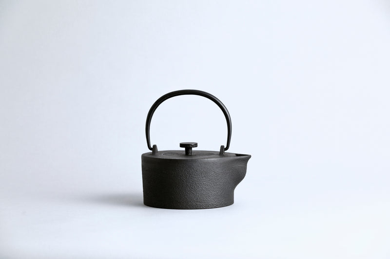 iwatemo_iron kettle s-HK